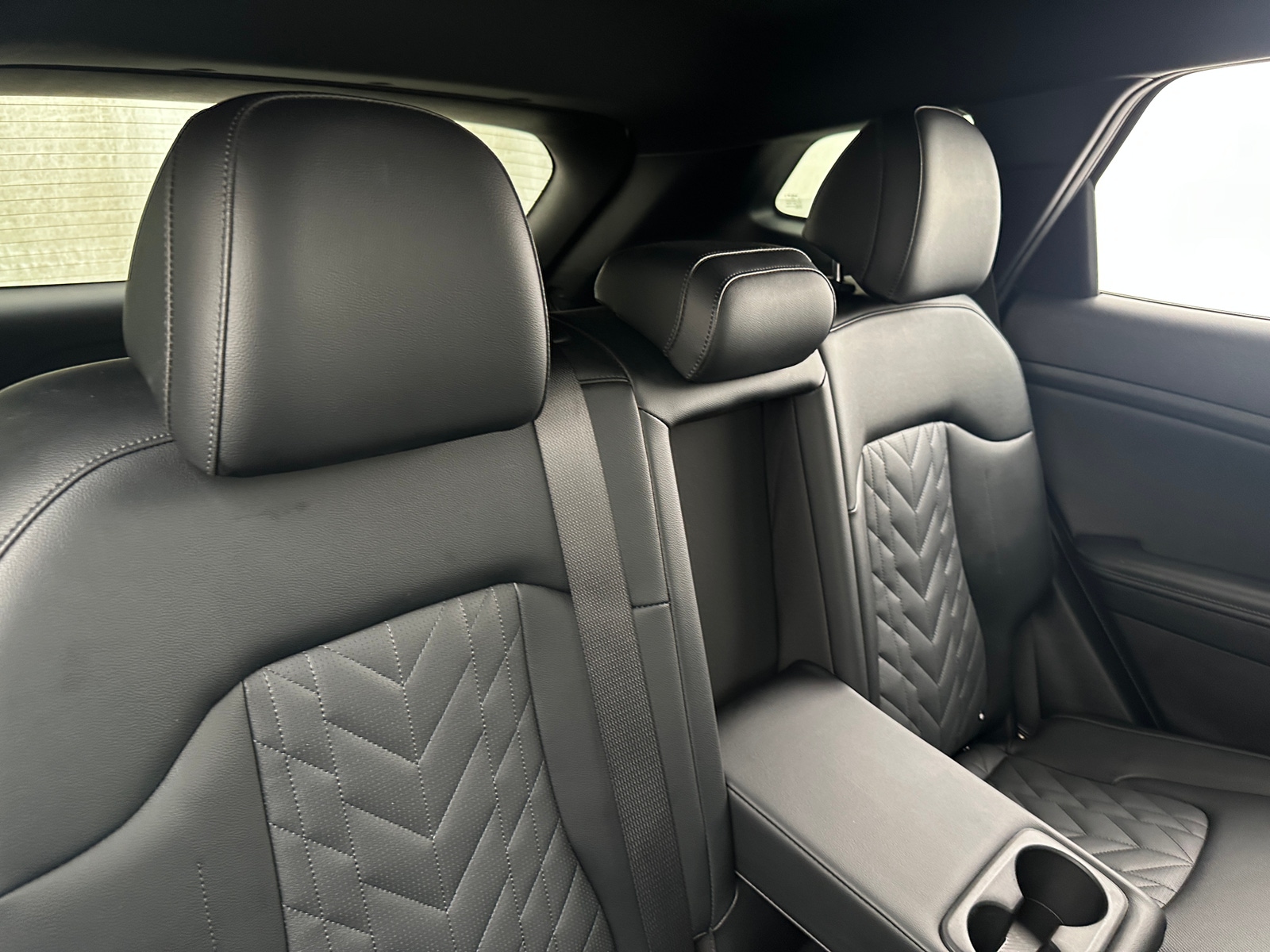 Thumbnail: 2023 Kia Sportage - 6