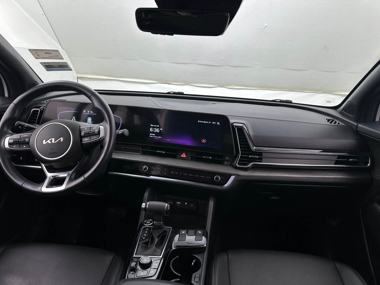 Thumbnail: 2023 Kia Sportage - 3