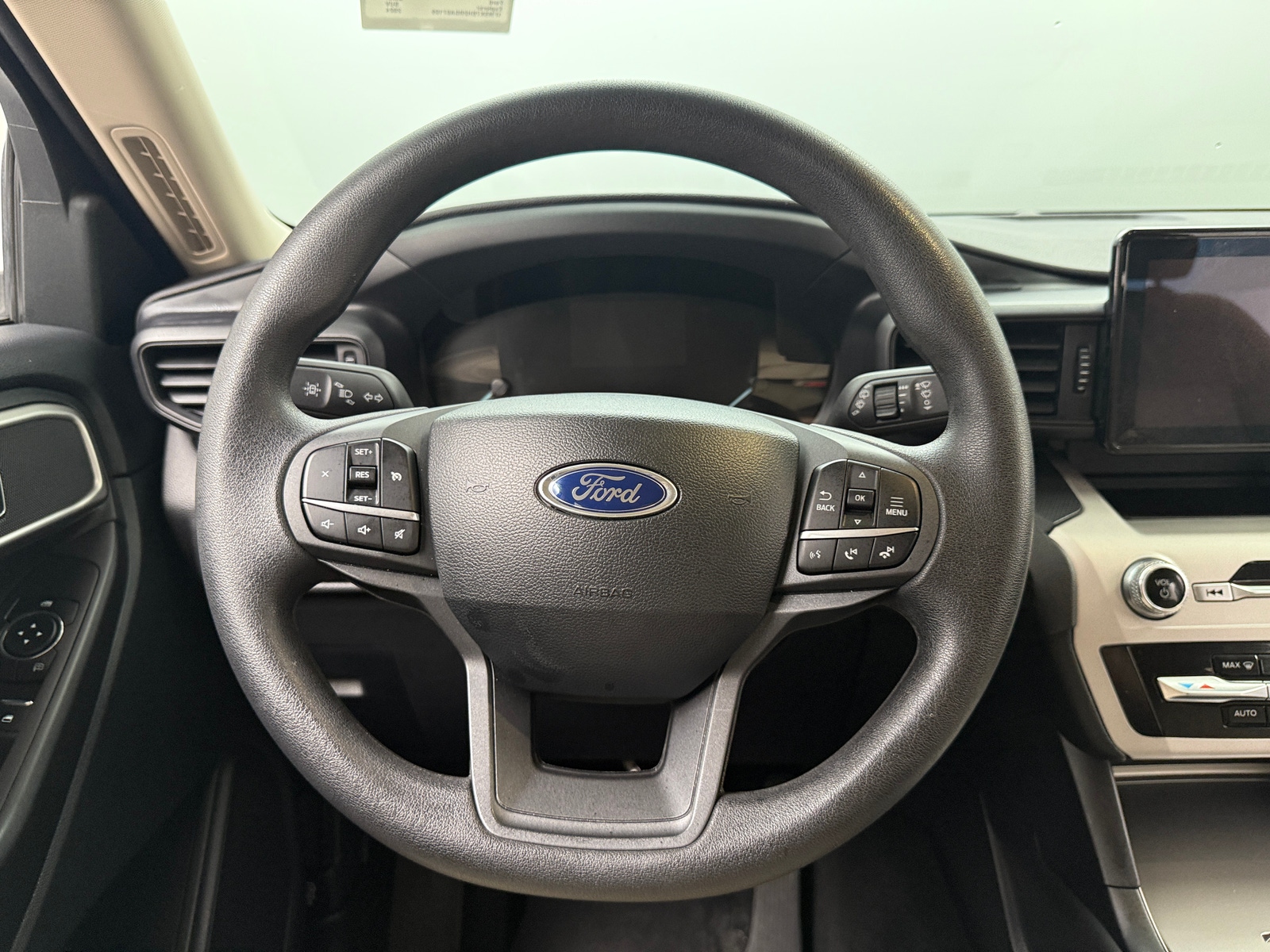 Thumbnail: 2024 Ford Explorer - 5