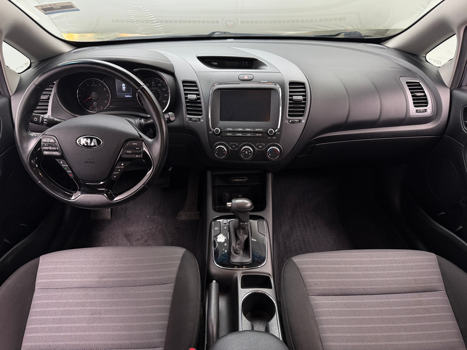 Thumbnail: 2018 Kia Forte - 3