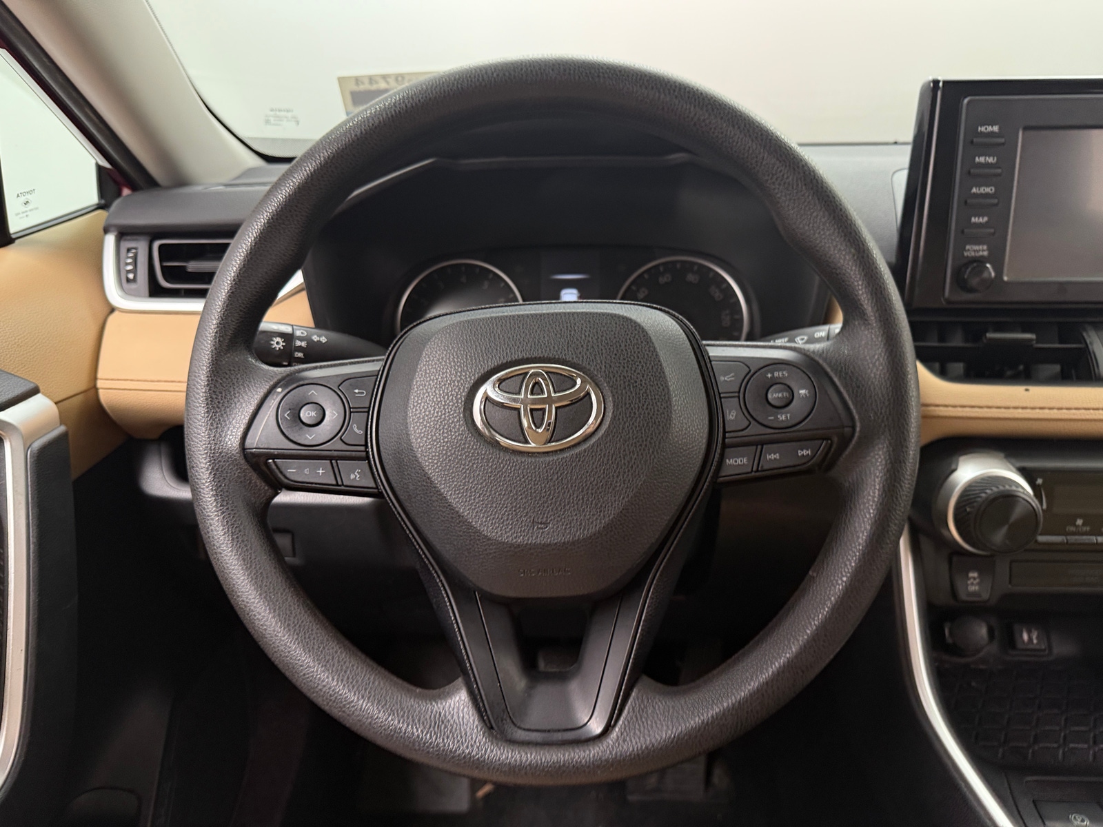 Thumbnail: 2019 Toyota RAV4 - 5