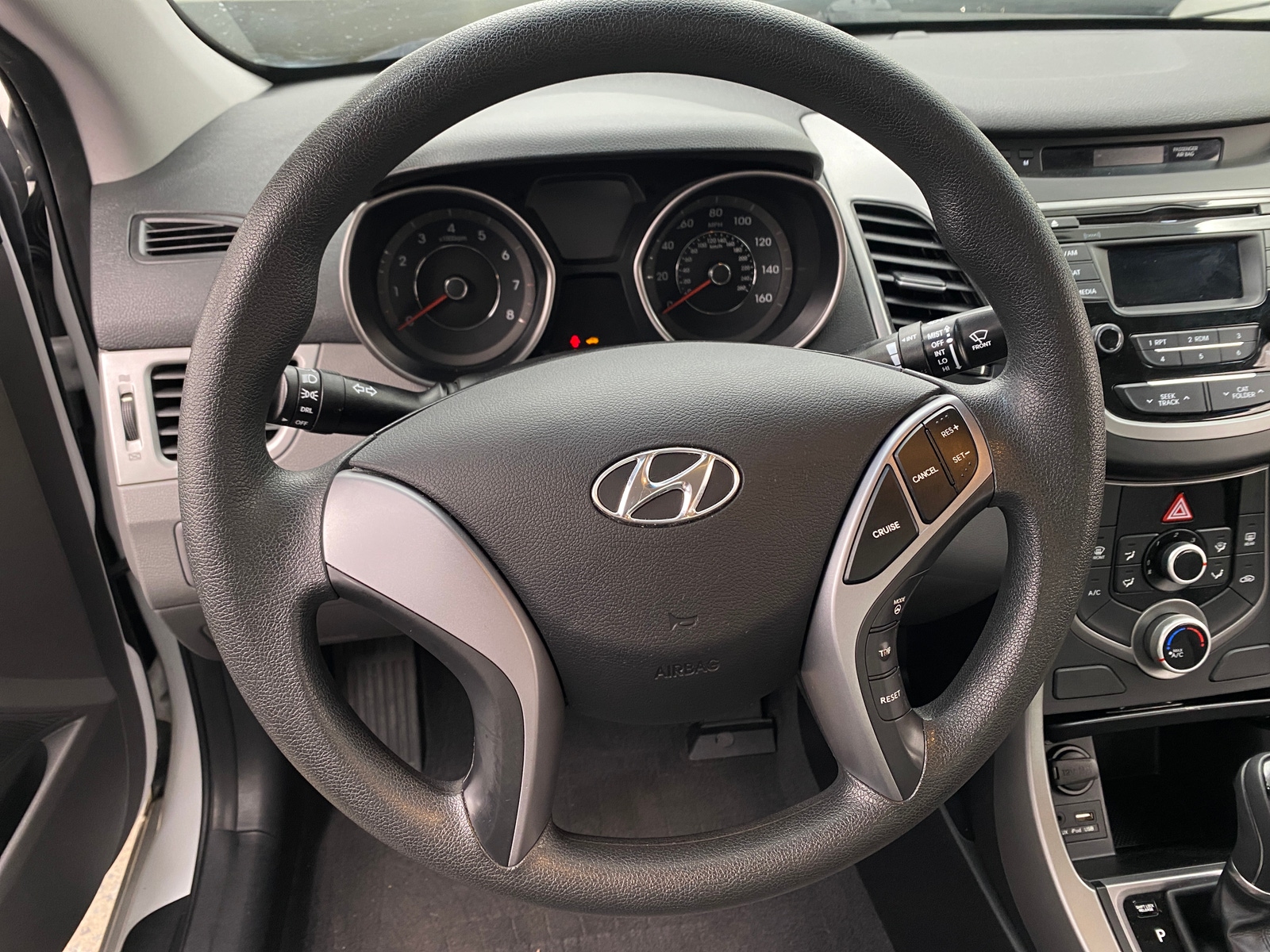 Thumbnail: 2015 Hyundai Elantra - 5