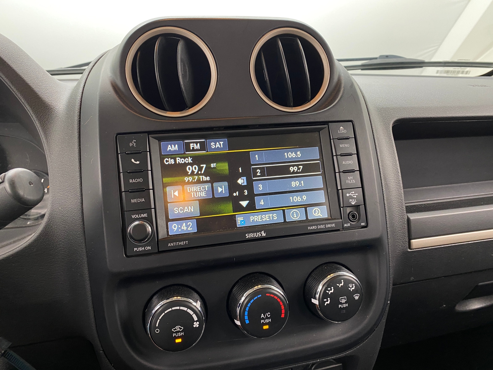 Thumbnail: 2017 Jeep Patriot - 4