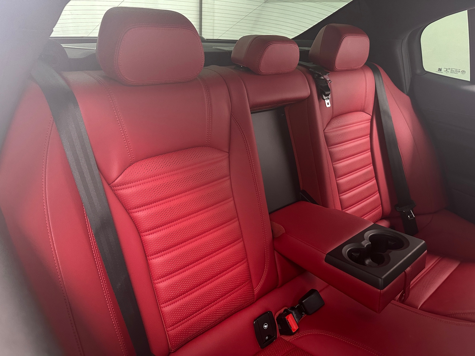 Thumbnail: 2022 Alfa Romeo Giulia - 5
