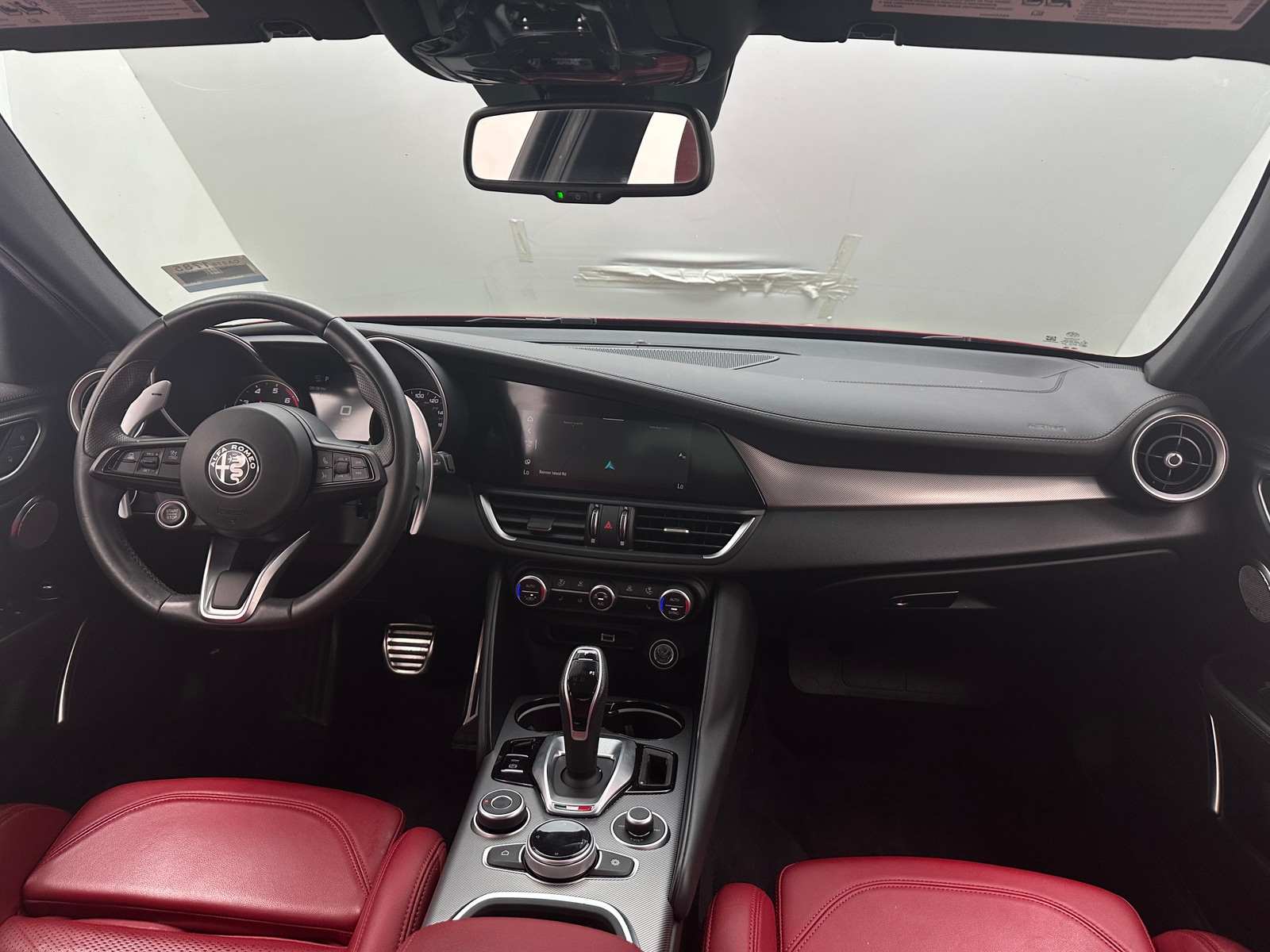 Thumbnail: 2022 Alfa Romeo Giulia - 2