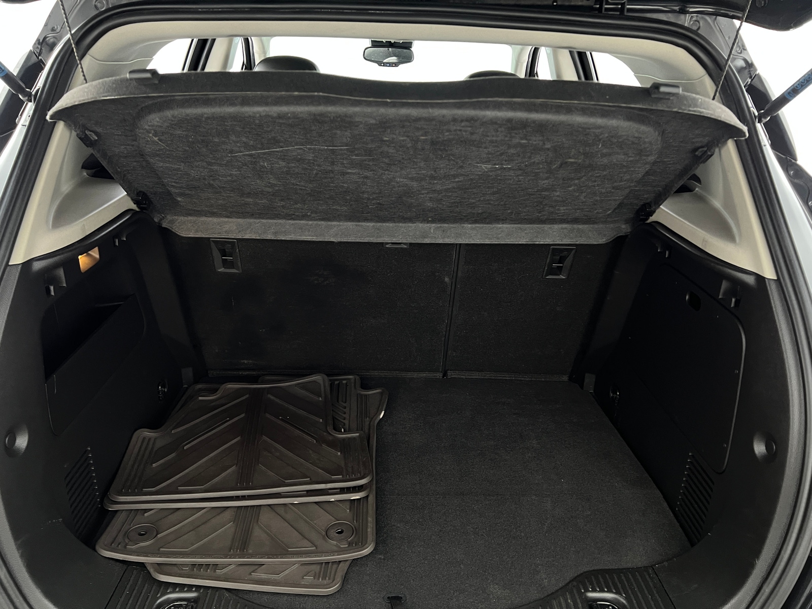 Thumbnail: 2016 Buick Encore - 6