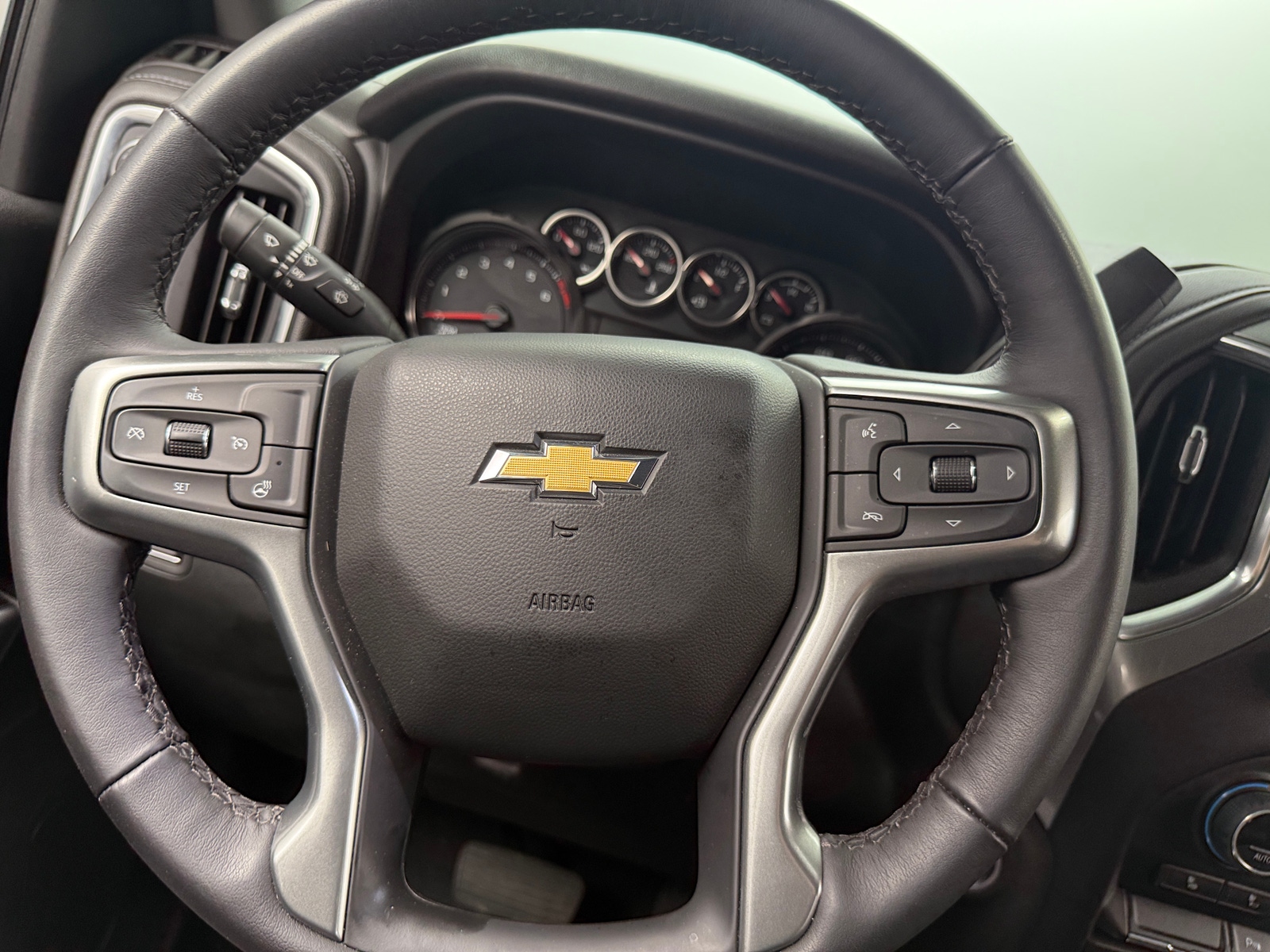 Thumbnail: 2022 Chevrolet Silverado 2500 - 5
