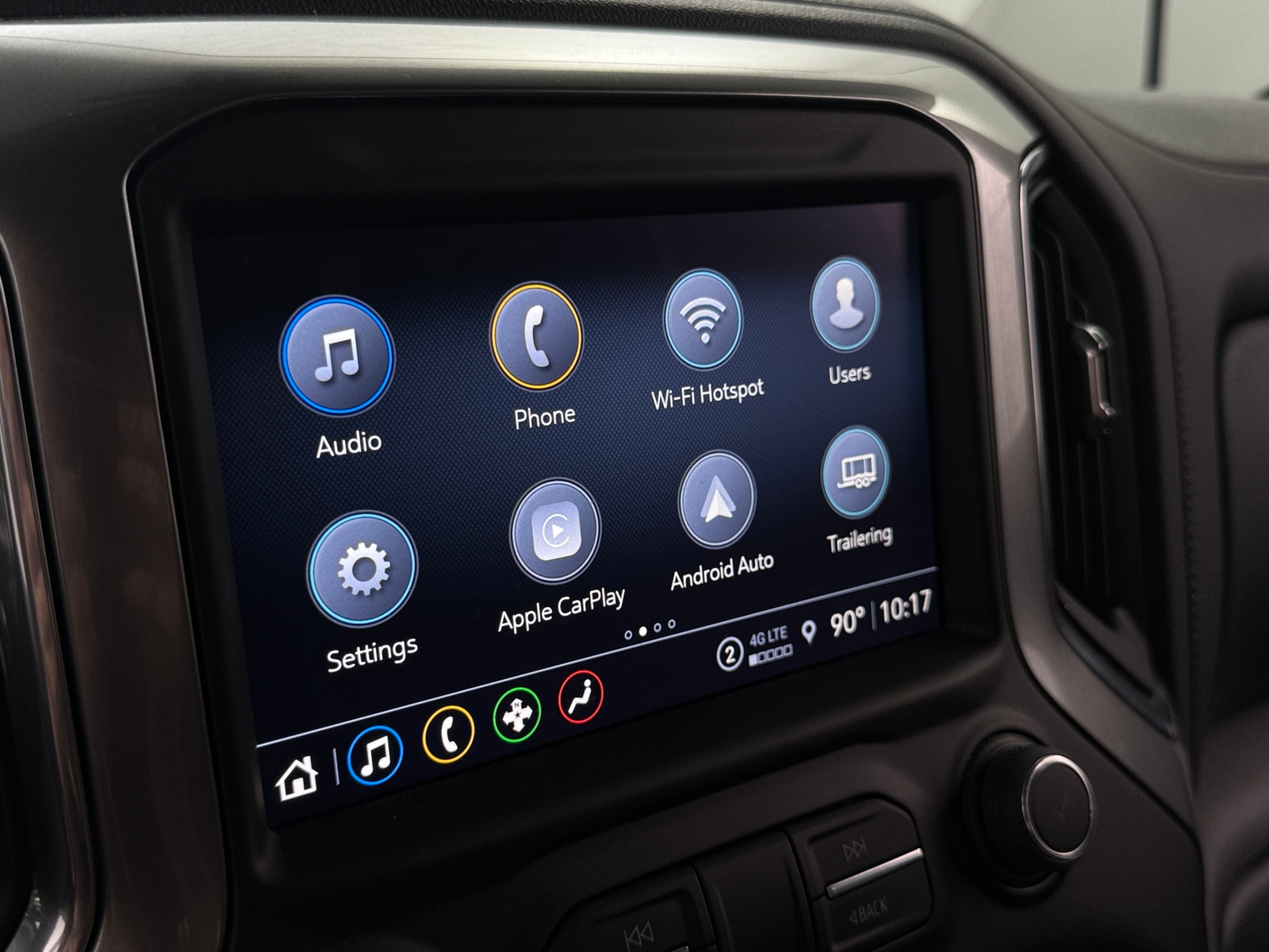 Thumbnail: 2022 Chevrolet Silverado 2500 - 4