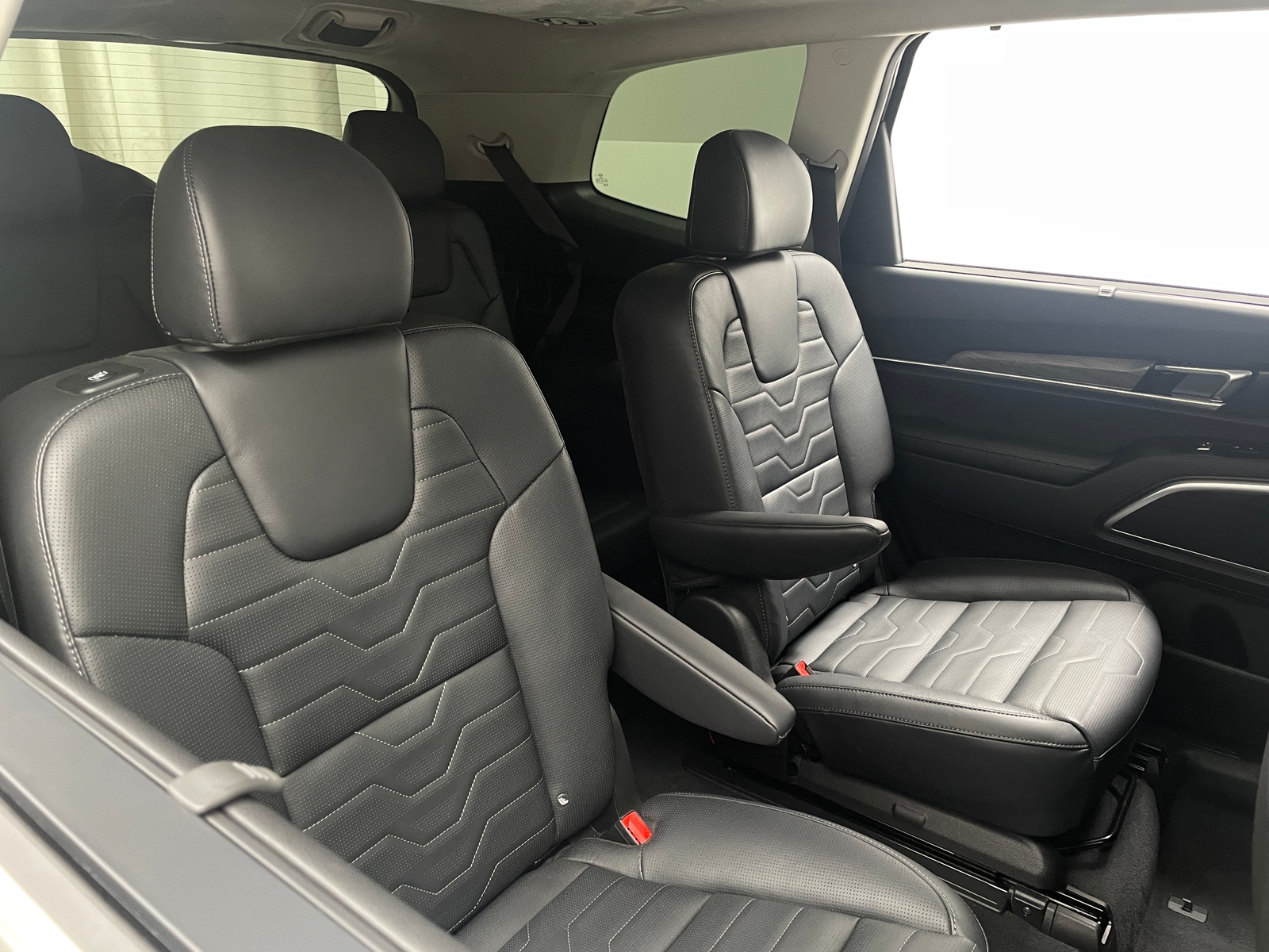 Thumbnail: 2020 Kia Telluride - 5