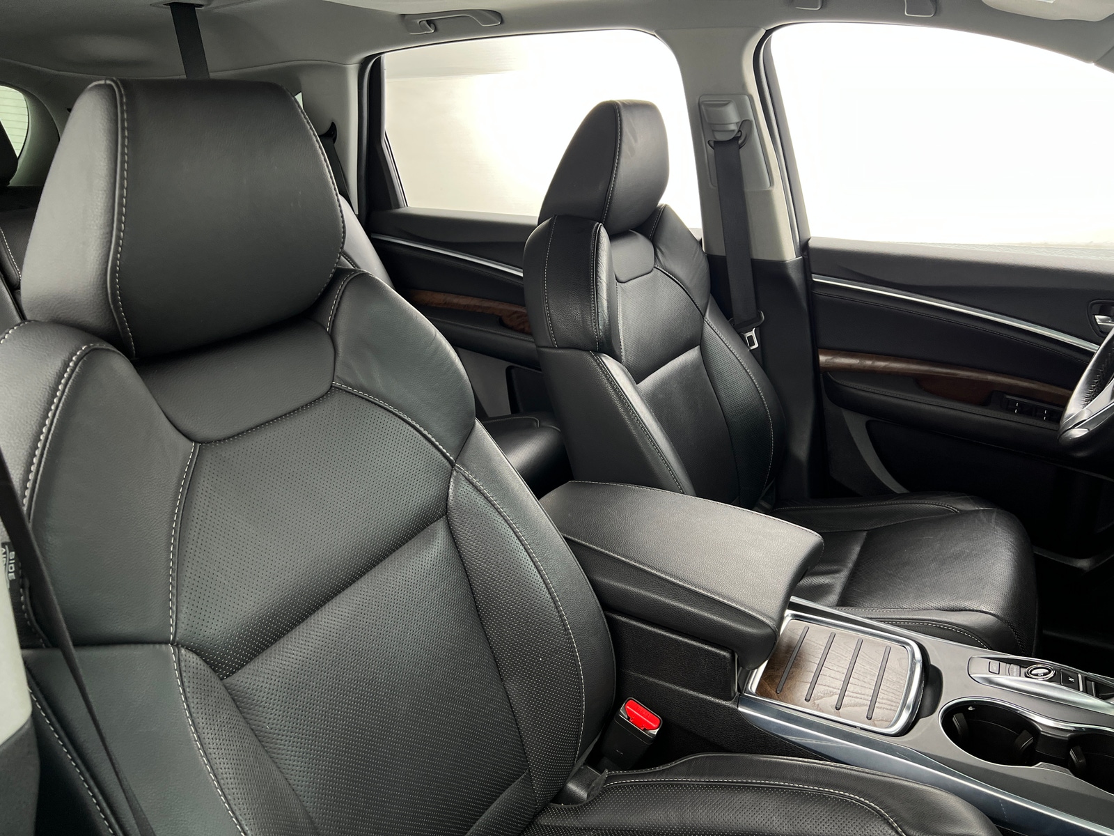 Thumbnail: 2020 Acura MDX - 2