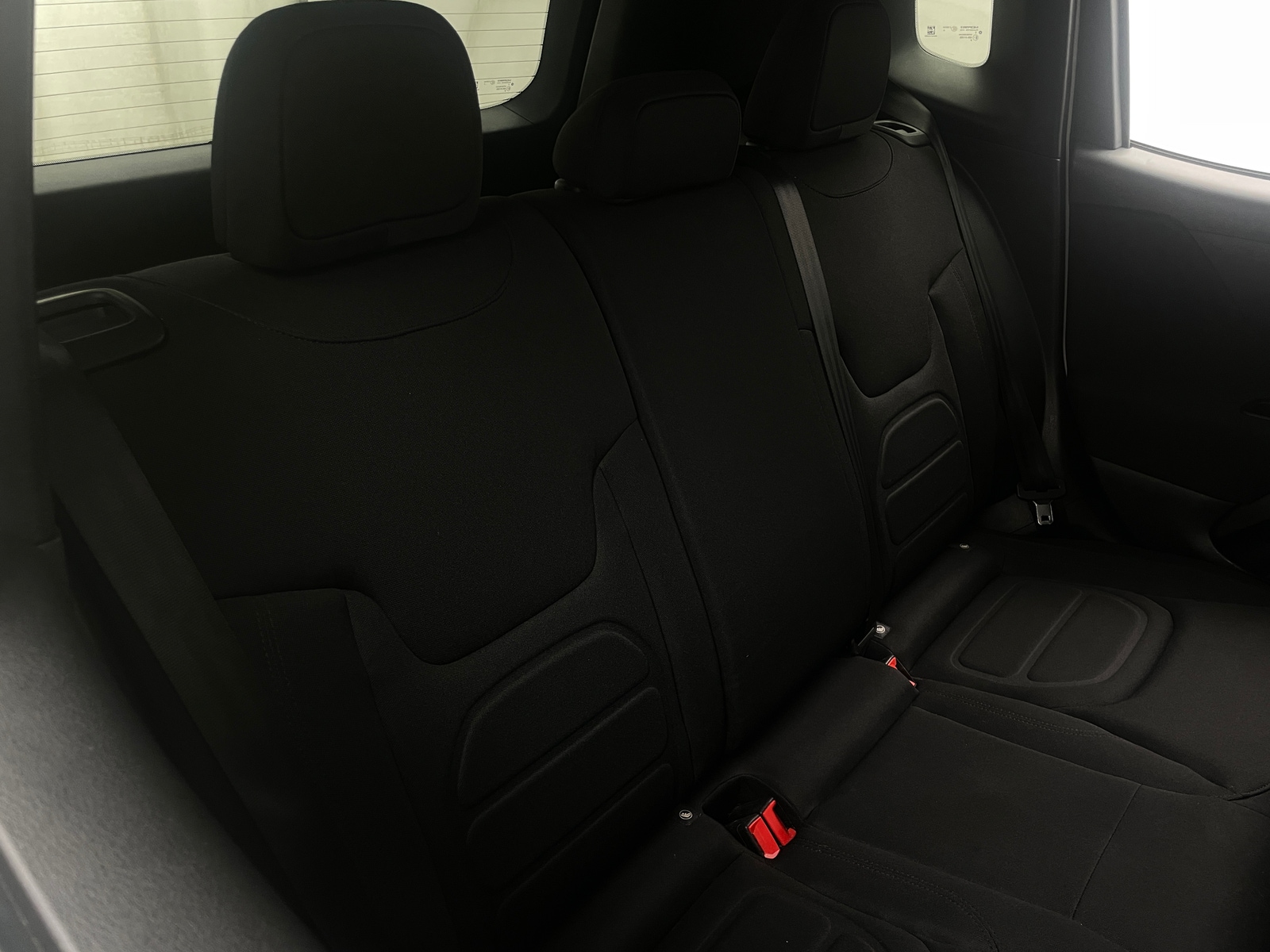 Thumbnail: 2019 Jeep Renegade - 6