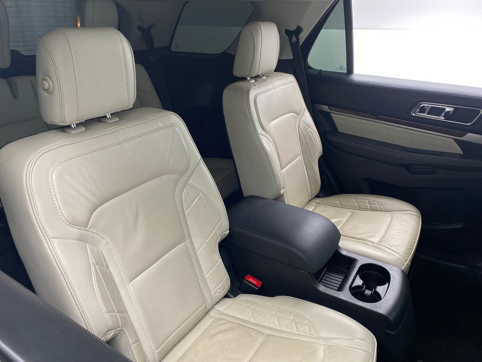 Thumbnail: 2018 Ford Explorer - 5