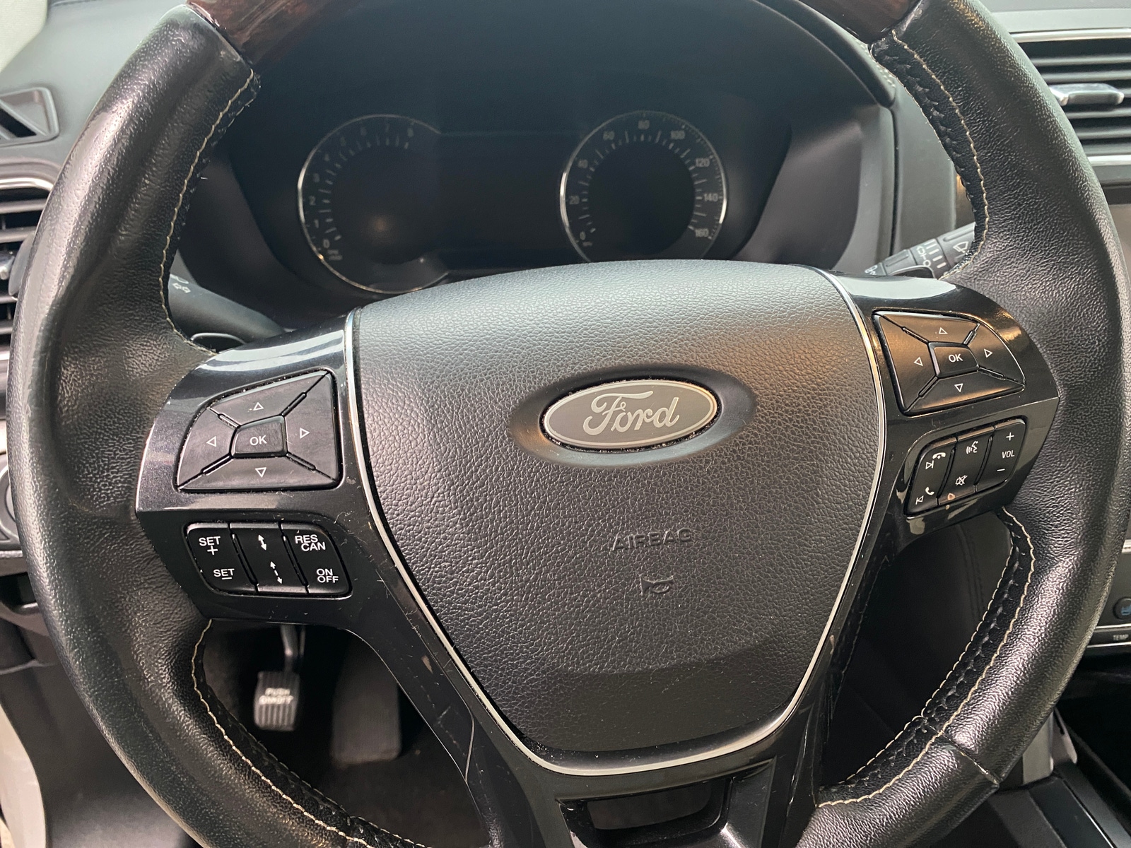 Thumbnail: 2018 Ford Explorer - 4