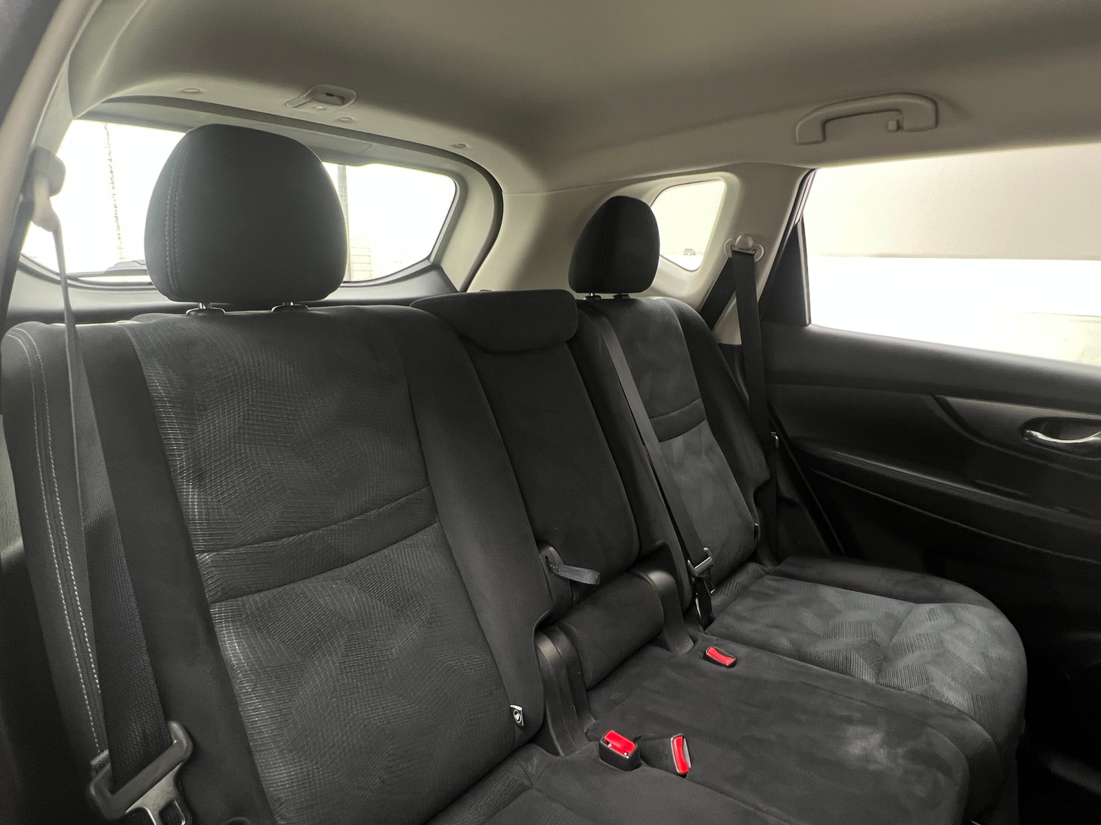 Thumbnail: 2016 Nissan Rogue - 6
