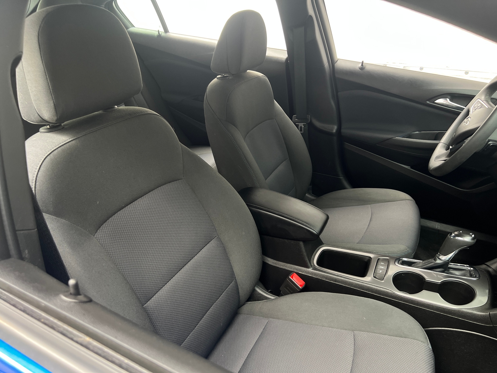 Thumbnail: 2019 Chevrolet Cruze - 2