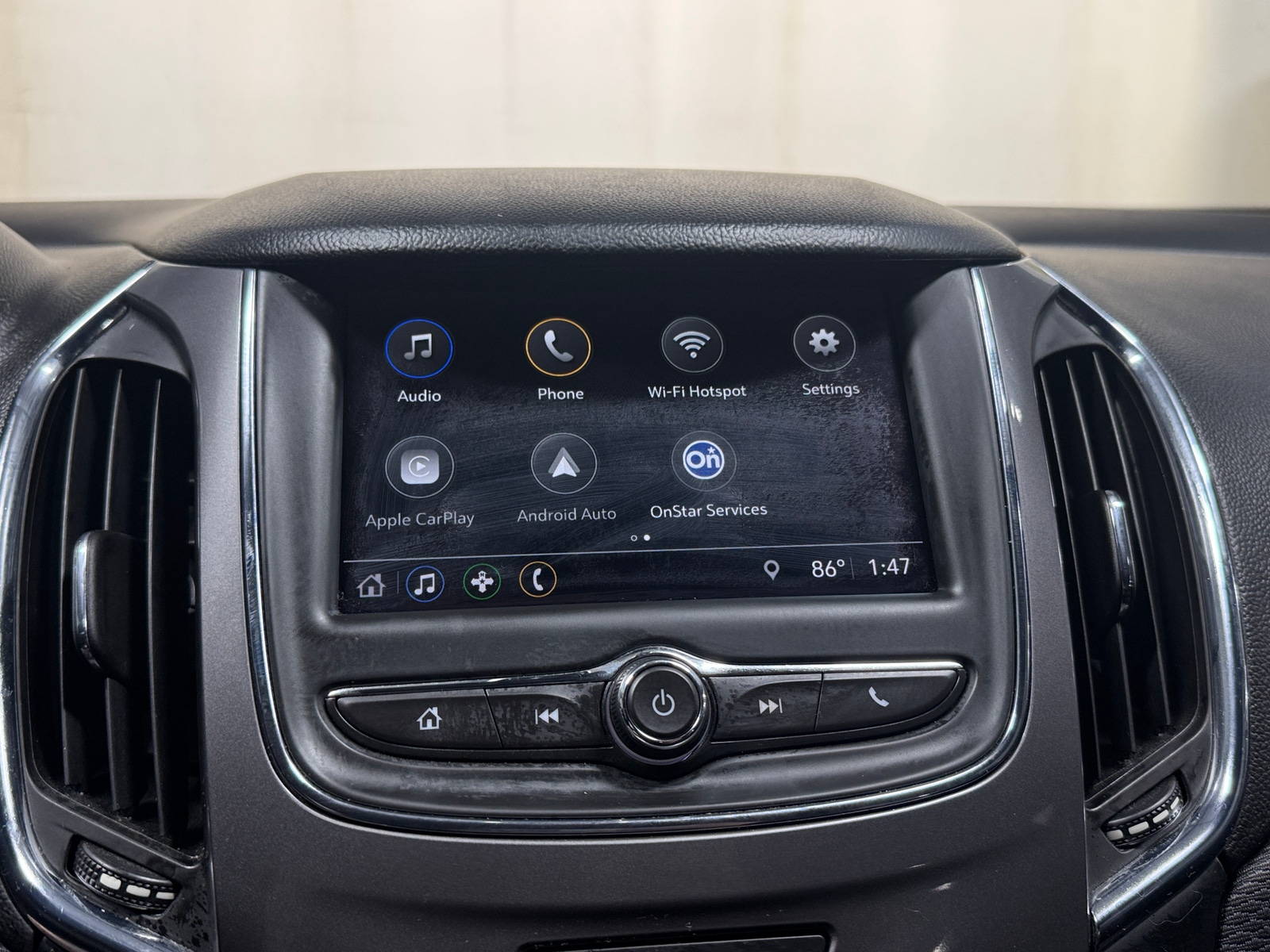 Thumbnail: 2019 Chevrolet Cruze - 4