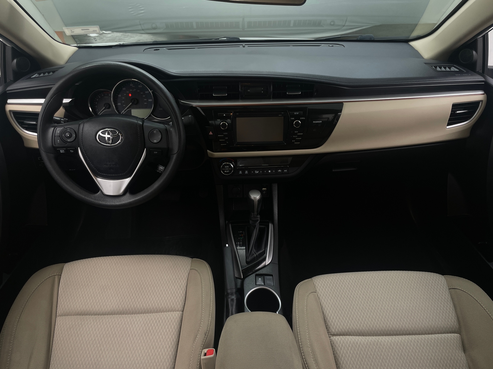 Thumbnail: 2016 Toyota Corolla - 3