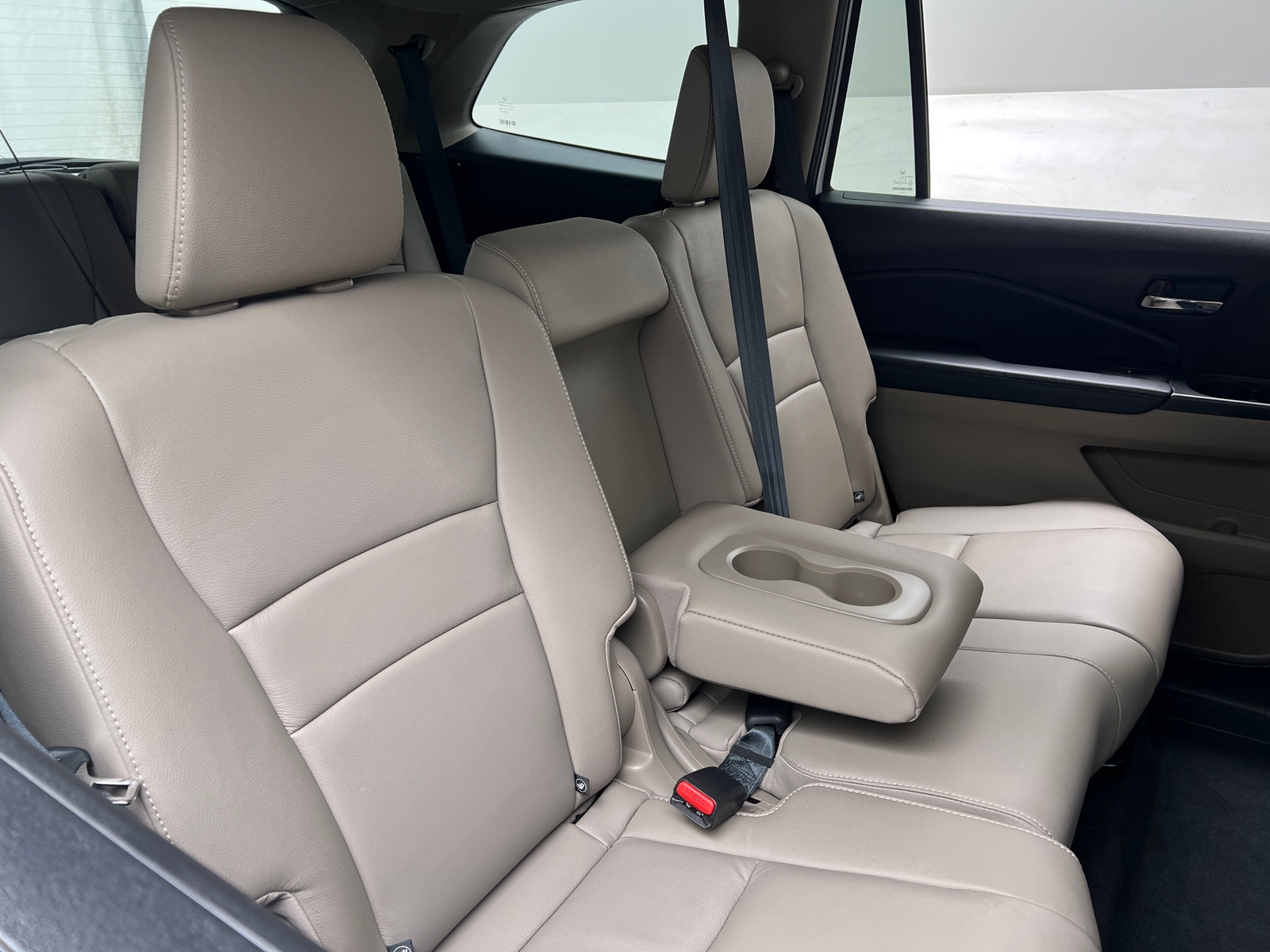 Thumbnail: 2018 Honda Pilot - 5
