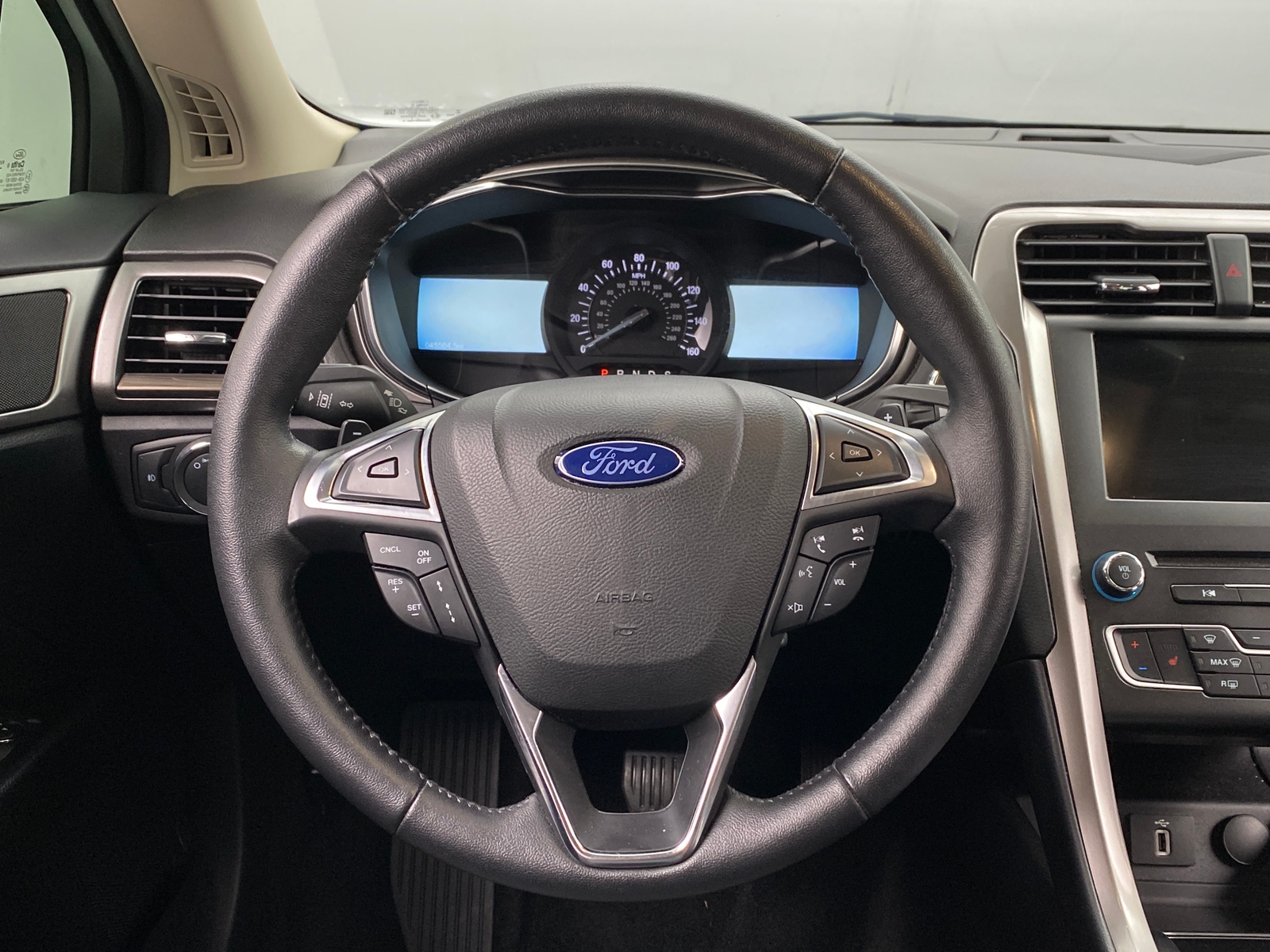Thumbnail: 2017 Ford Fusion - 5