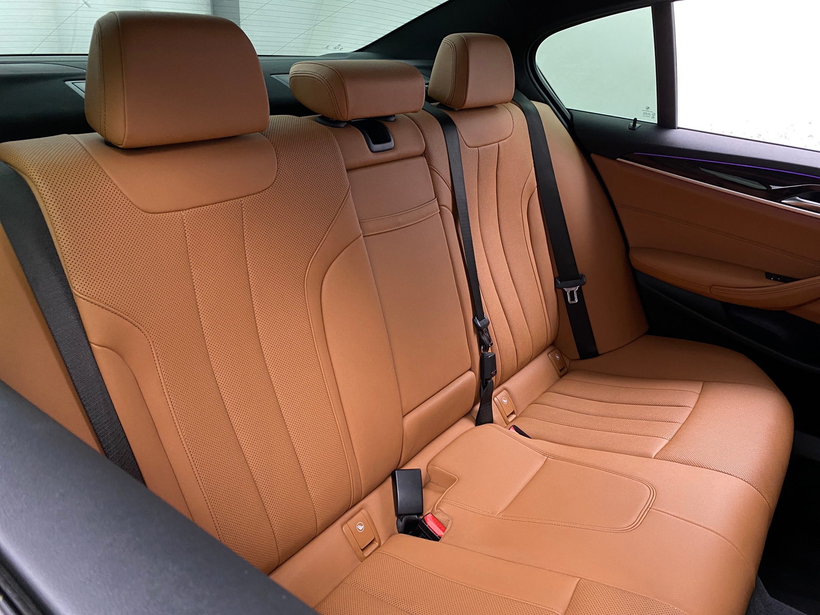 Thumbnail: 2021 BMW 5 Series - 5