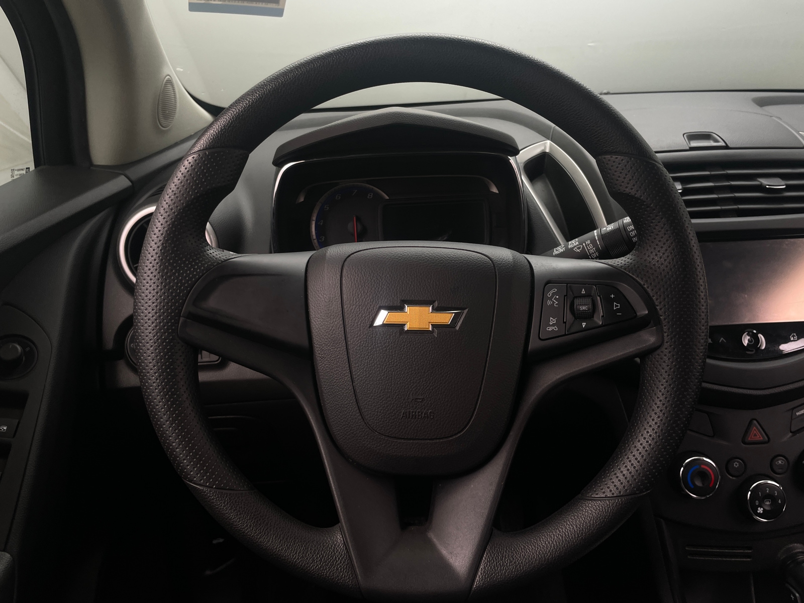 Thumbnail: 2016 Chevrolet Trax - 5