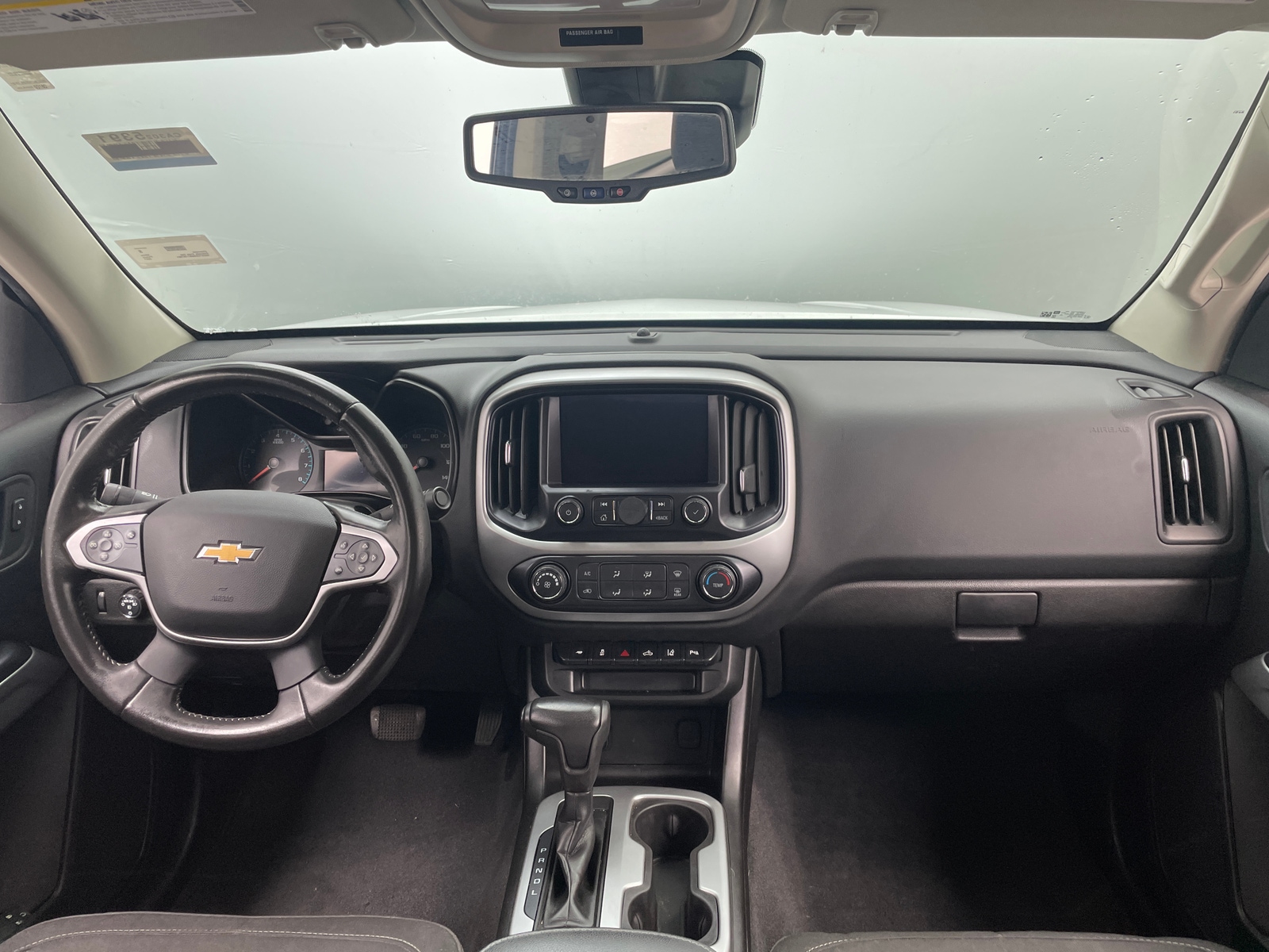 Thumbnail: 2021 Chevrolet Colorado - 3