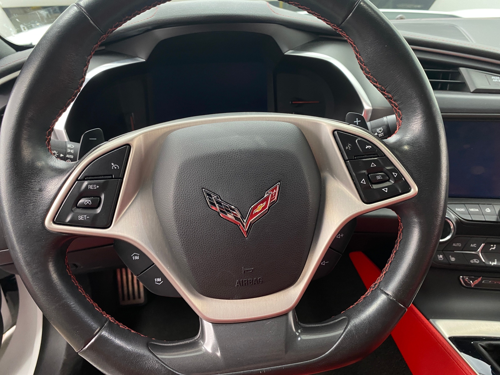Thumbnail: 2016 Chevrolet Corvette - 3