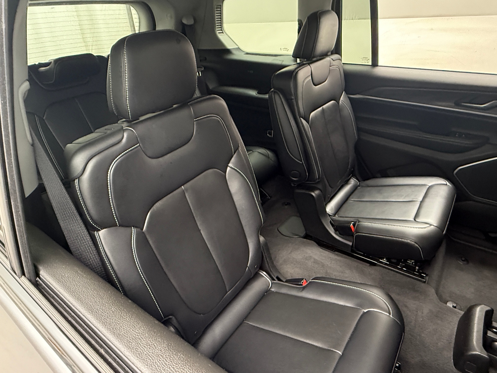 Thumbnail: 2021 Jeep Grand Cherokee L - 5