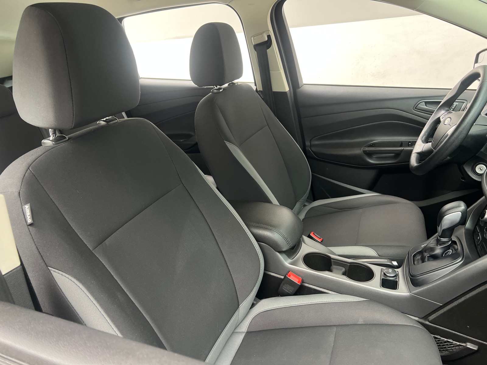 Thumbnail: 2015 Ford Escape - 2