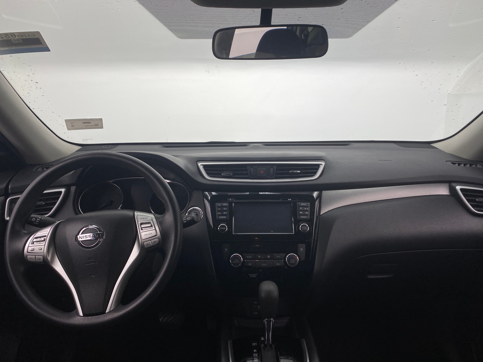 Thumbnail: 2016 Nissan Rogue - 3