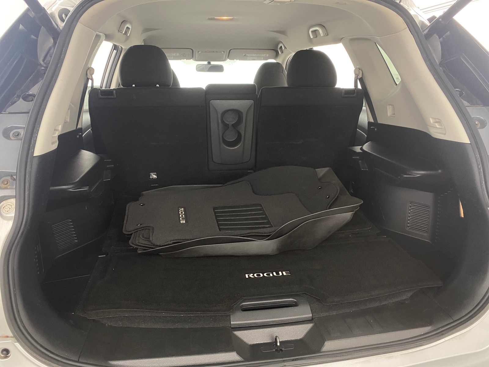 Thumbnail: 2016 Nissan Rogue - 7