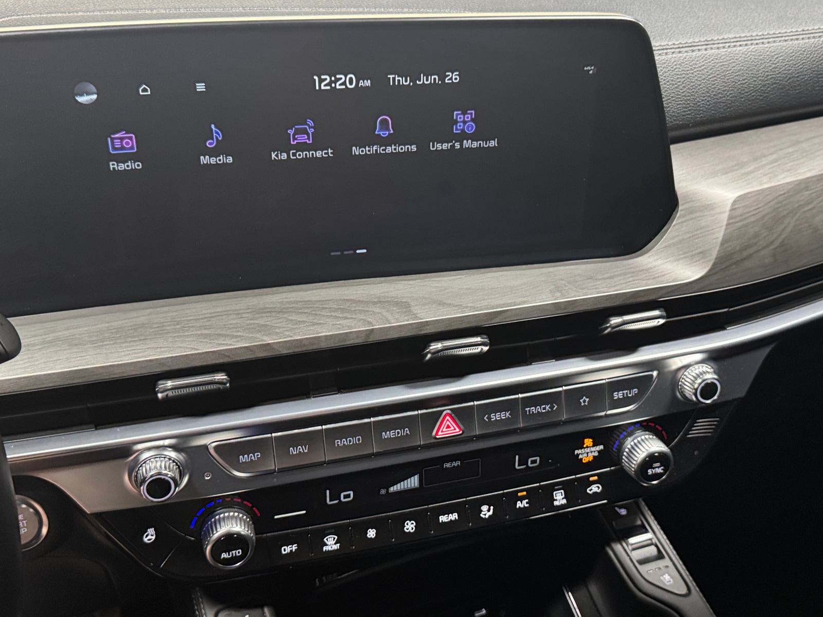 Thumbnail: 2024 Kia Telluride - 3