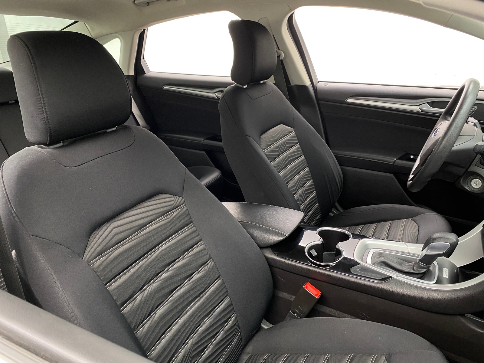 Thumbnail: 2016 Ford Fusion - 2