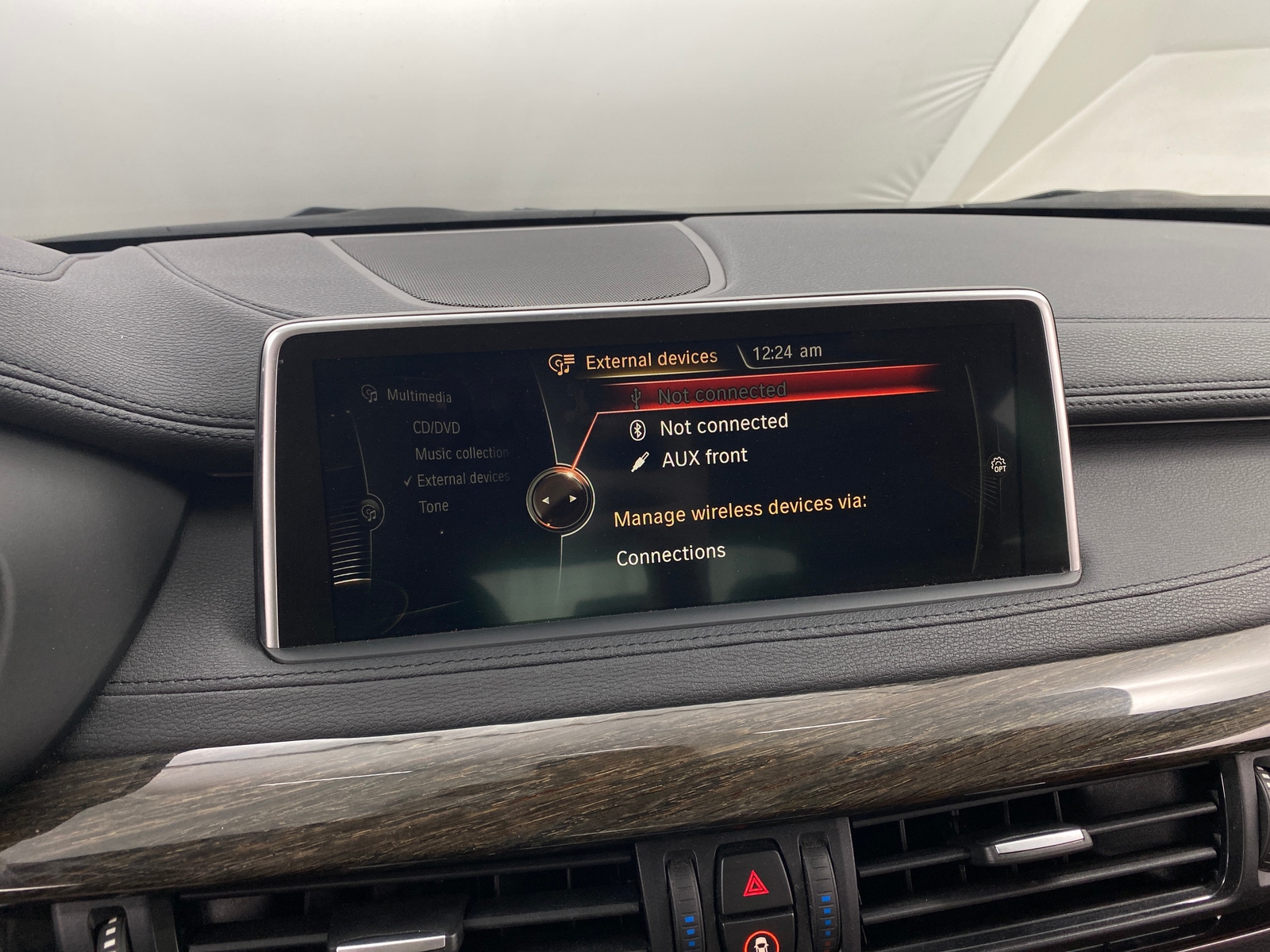 Thumbnail: 2016 BMW X6 - 3