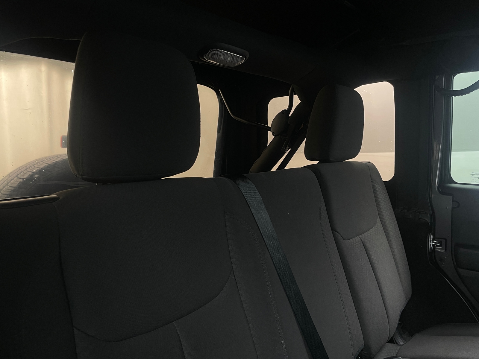 Thumbnail: 2017 Jeep Wrangler - 6