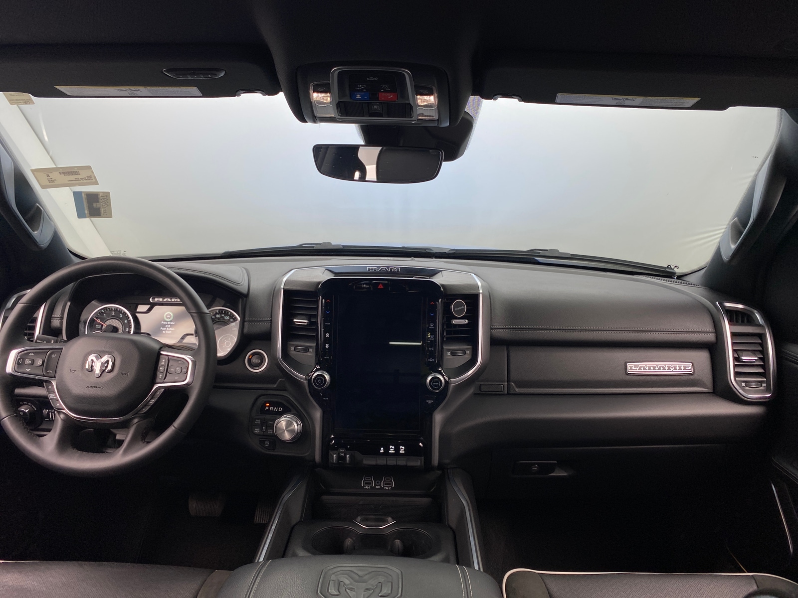 Thumbnail: 2025 RAM 1500 - 2
