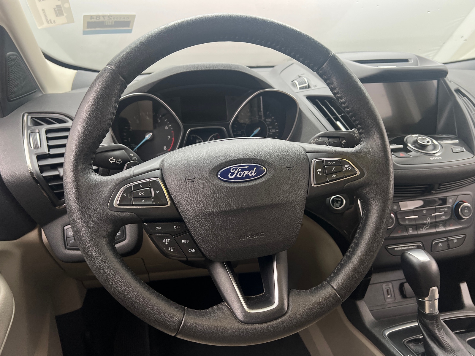 Thumbnail: 2017 Ford Escape - 4