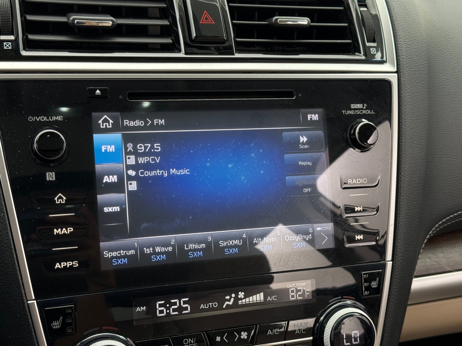 Thumbnail: 2018 Subaru Outback - 3