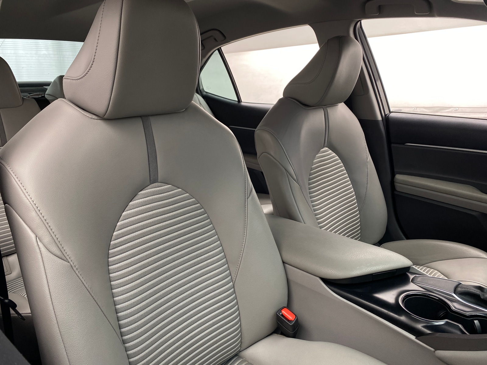 Thumbnail: 2020 Toyota Camry - 2