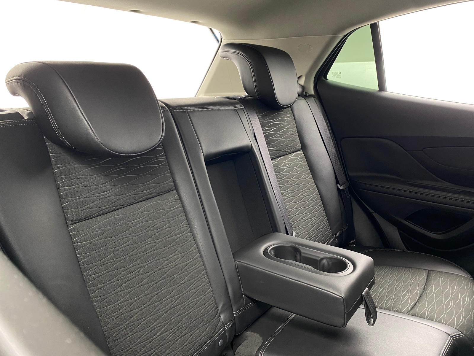 Thumbnail: 2016 Buick Encore - 5