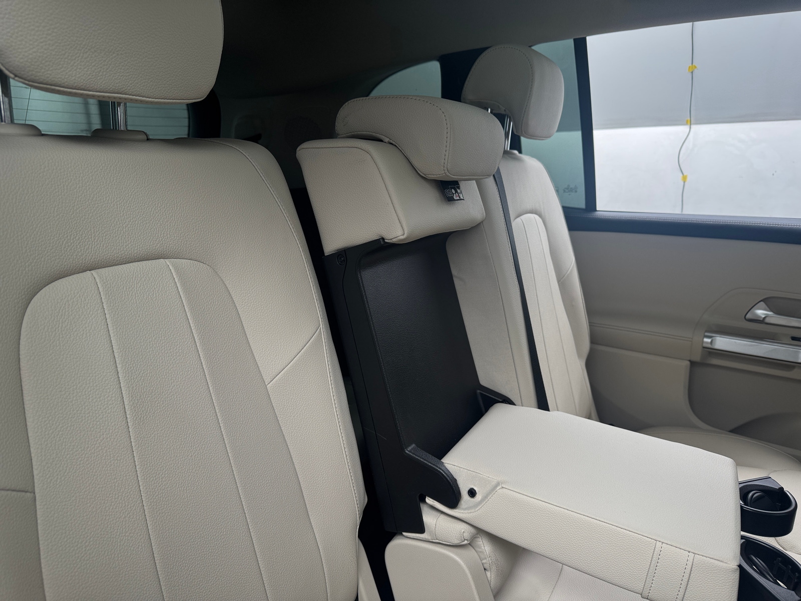 Thumbnail: 2022 Mercedes-Benz GLB - 5