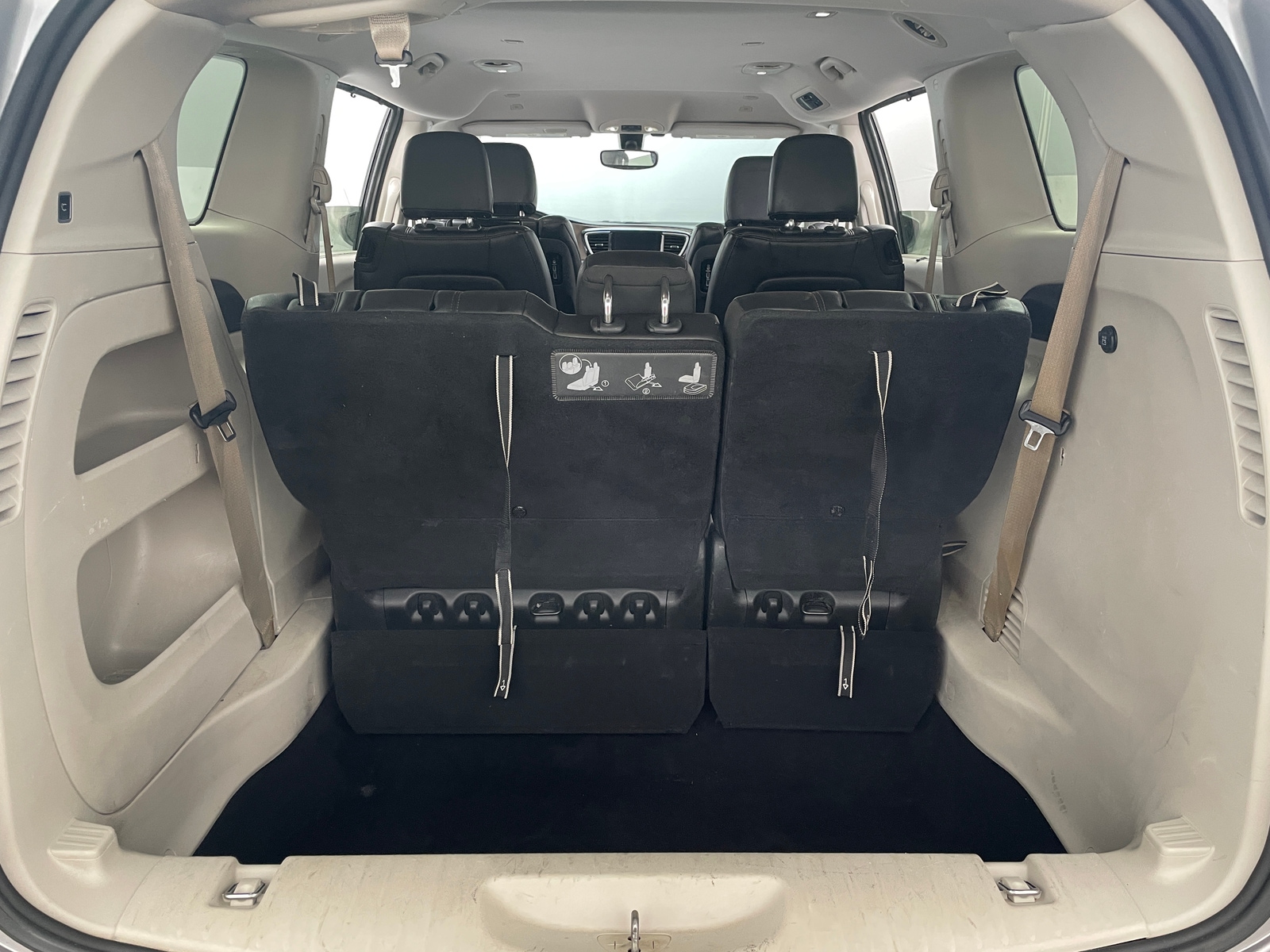 Thumbnail: 2018 Chrysler Pacifica - 6
