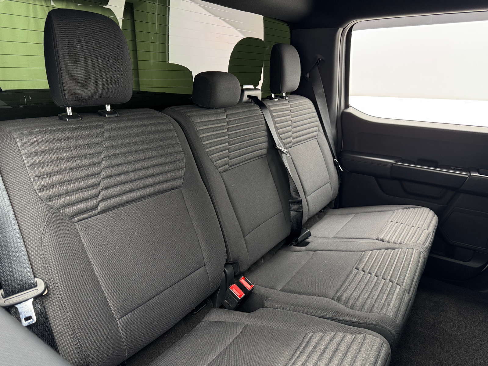 Thumbnail: 2022 Ford Econoline - 6