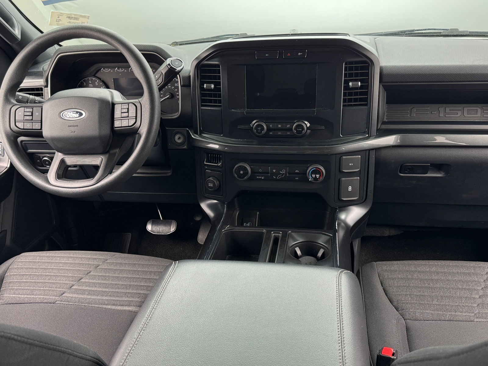 Thumbnail: 2022 Ford Econoline - 3