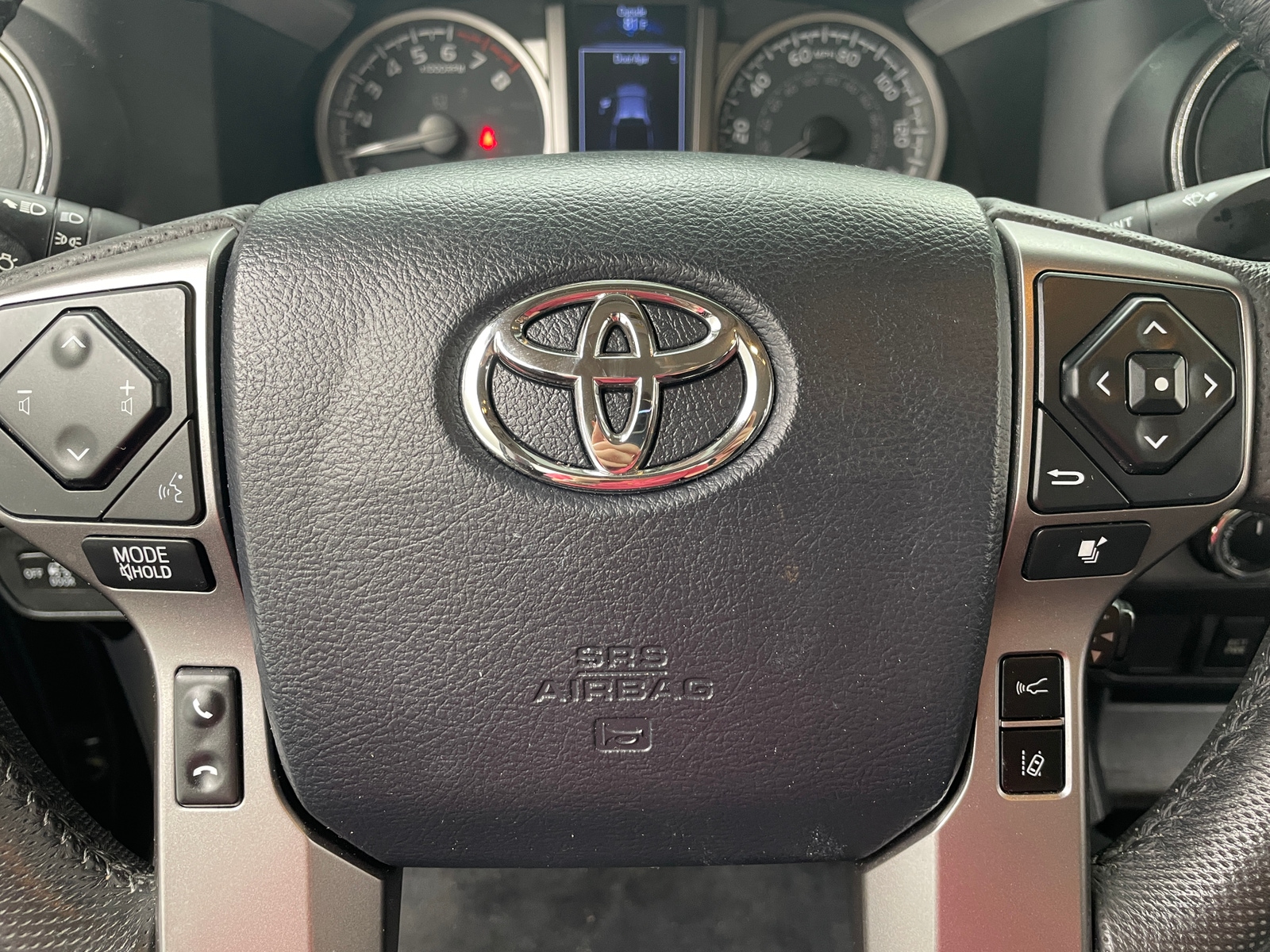Thumbnail: 2020 Toyota Tacoma - 5