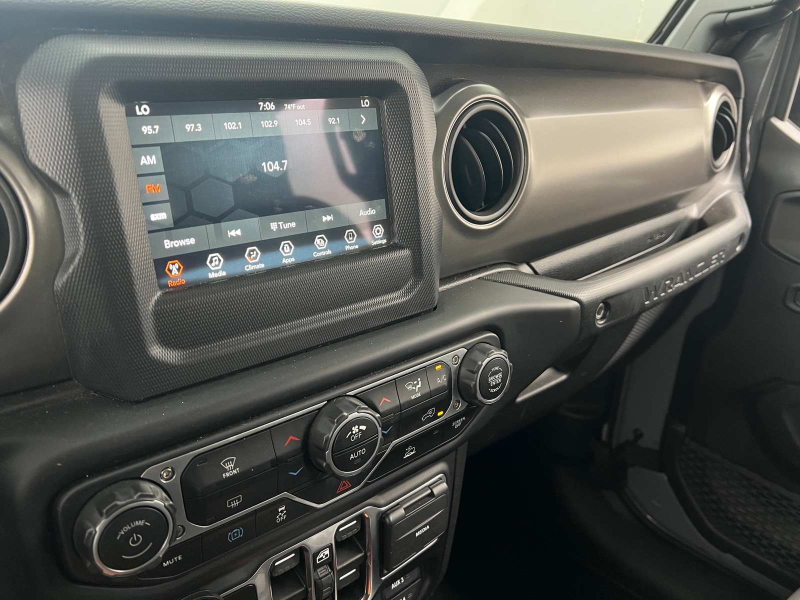 Thumbnail: 2023 Jeep Wrangler - 4