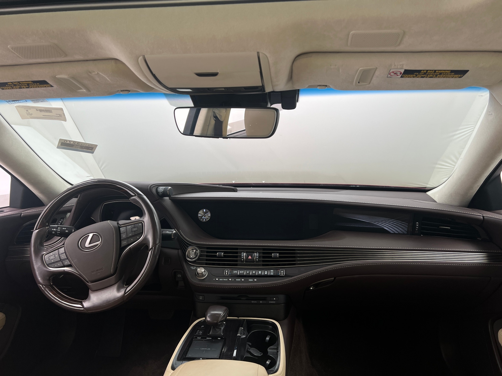 Thumbnail: 2018 Lexus LS - 3