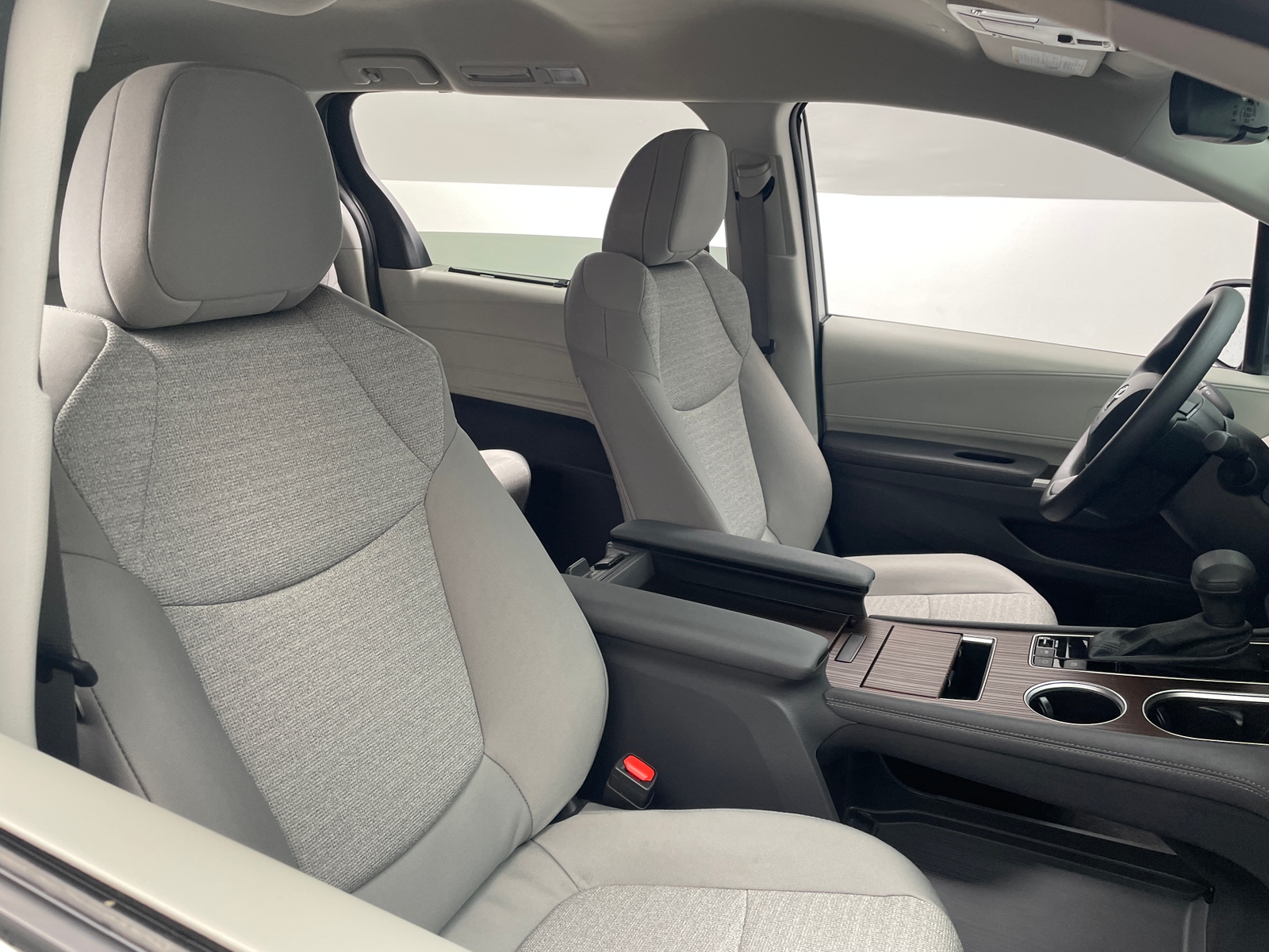 Thumbnail: 2024 Toyota Sienna - 2