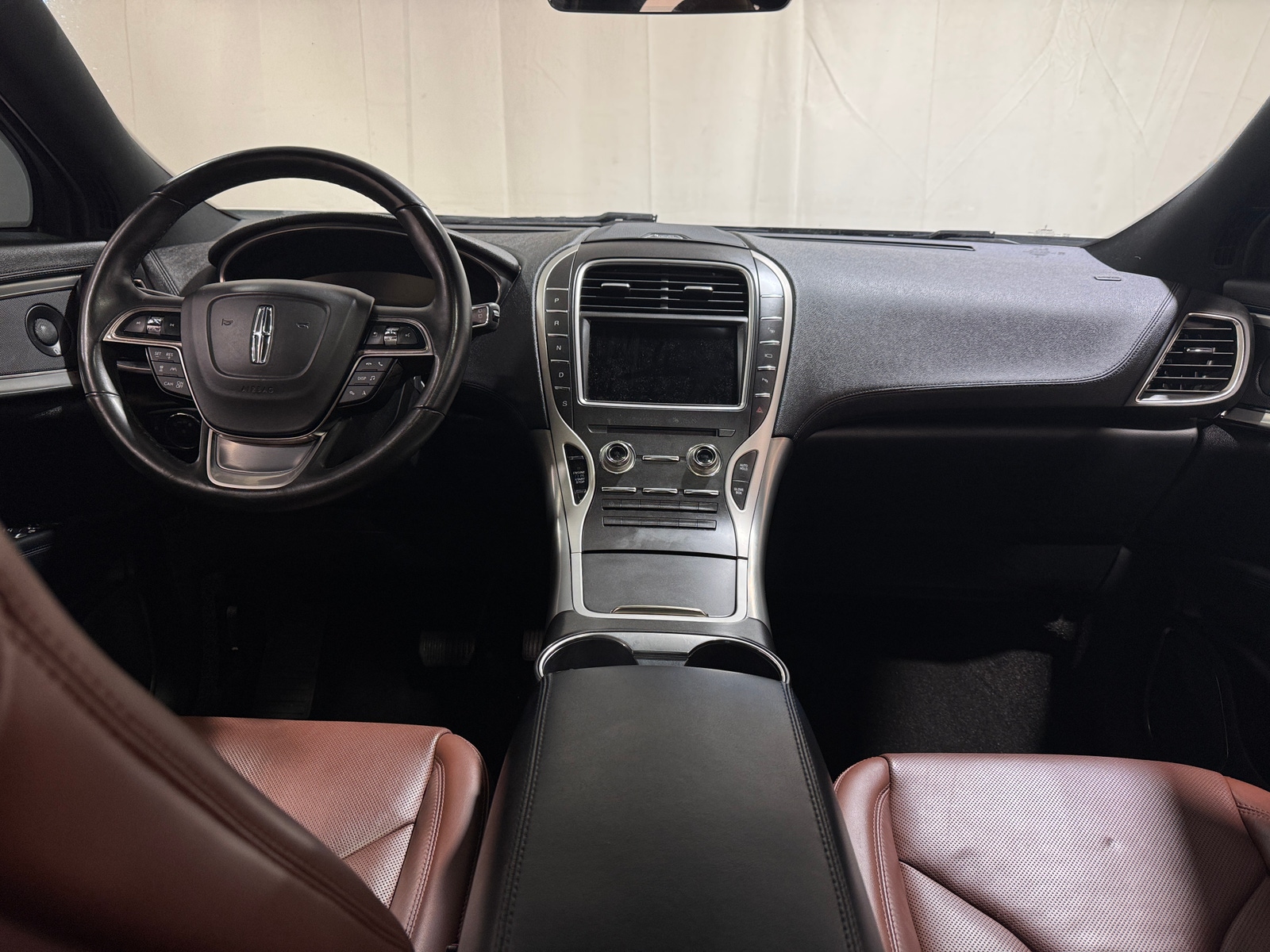Thumbnail: 2019 Lincoln Nautilus - 2