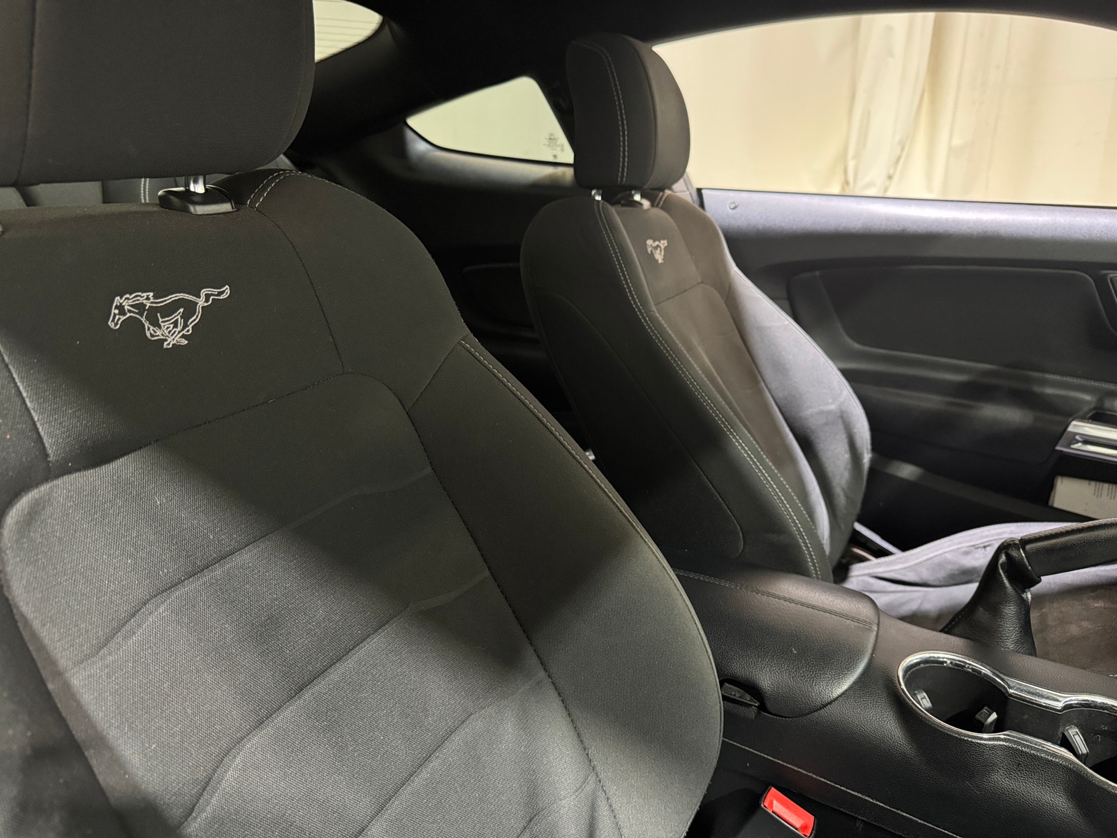 Thumbnail: 2017 Ford Mustang - 2
